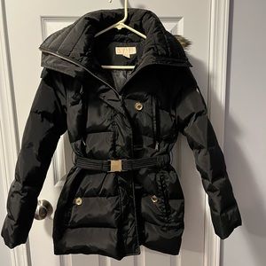 Michael Kors winter coat.  Belt and faux fur hood are detachable